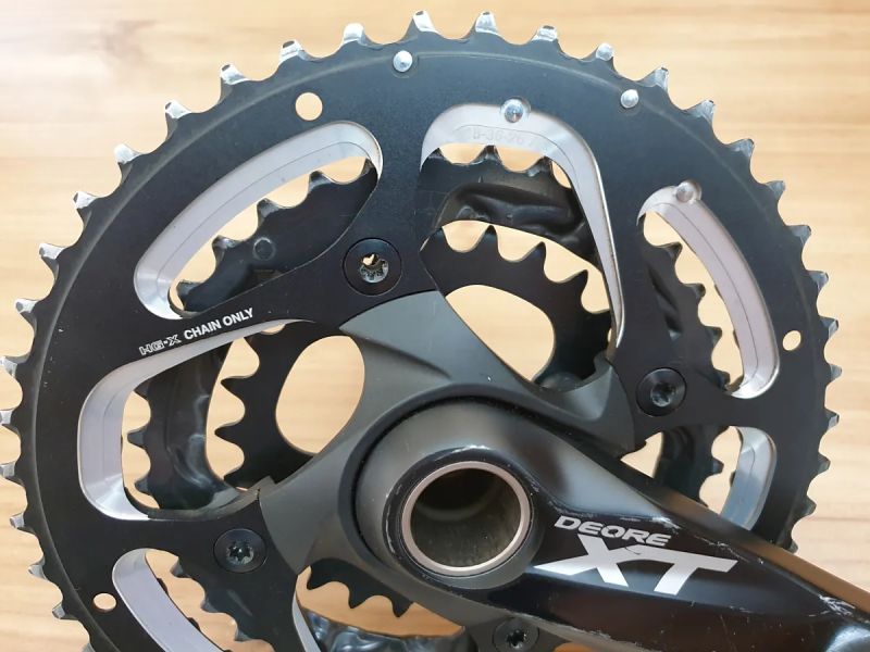 Pravá klika Shimano Deore XT FC-T781, délka 175mm