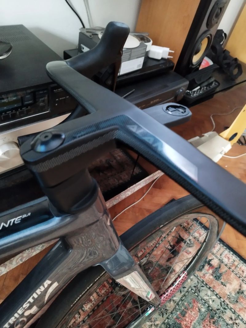 Karbonové kombo Alanera