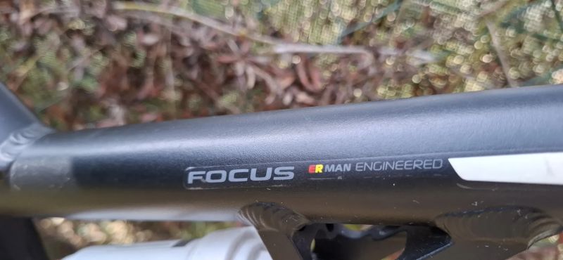 Celoodpružené MTB Focus SuperBud 29R 2.0 v pěkném stavu