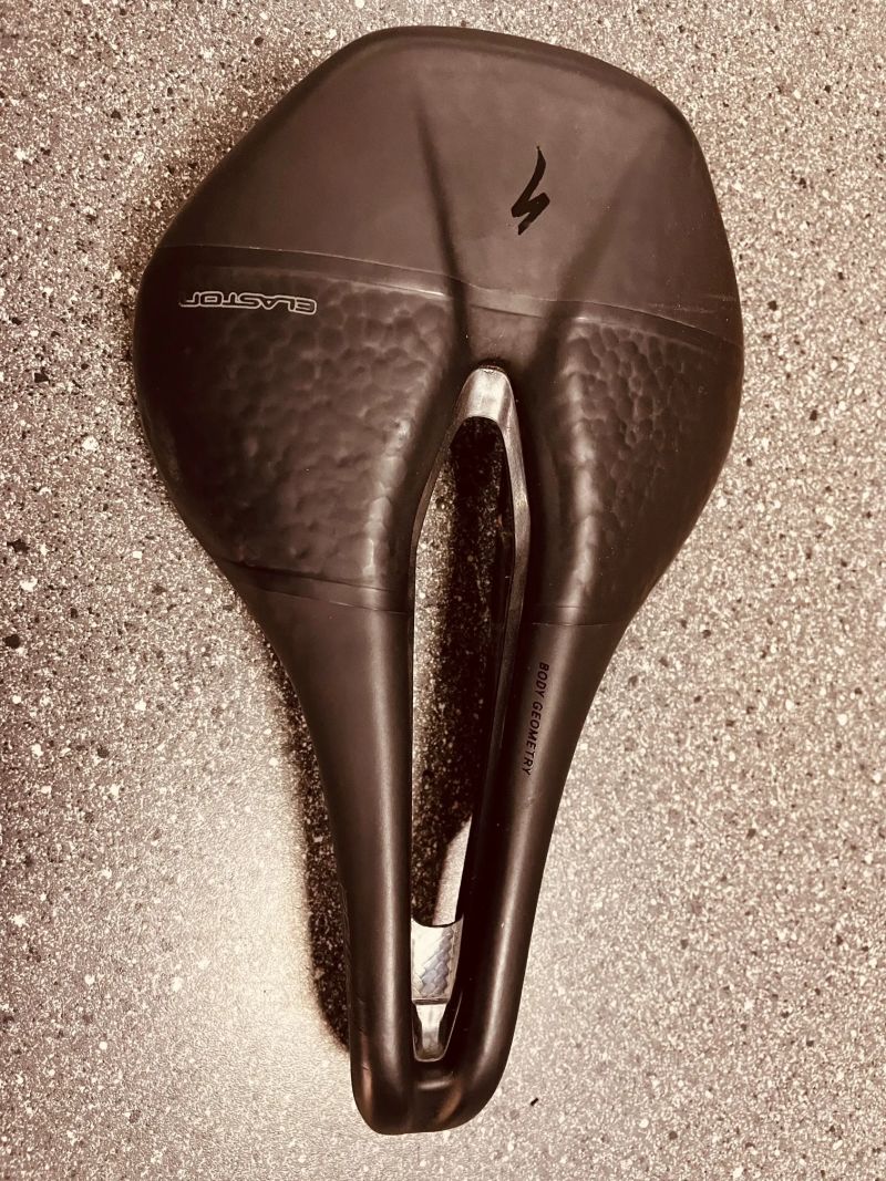 sedlo Specialized Power Pro 143 mm