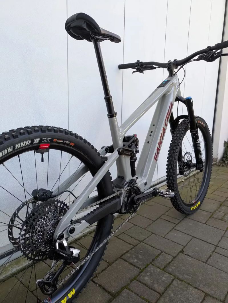 Santa Cruz Vala 1 C MX 26 LG GRY 90 CH (vel. L)