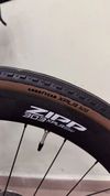 Zipp 303 XPLR SW; 100x12 WHF; 142x12 WHR; 32 IWR; 54 HRI; Centerlock; MAT carbon