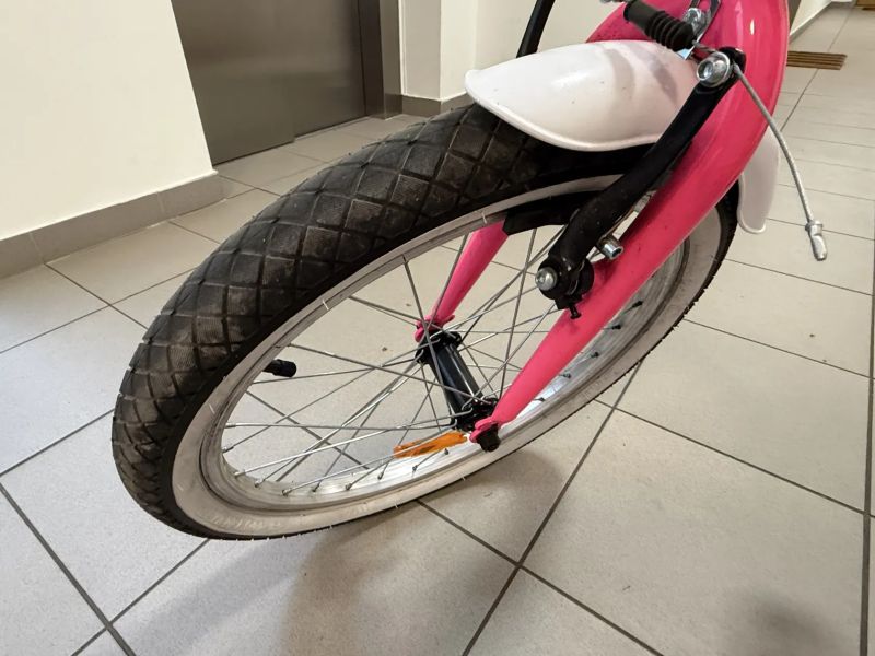 Dino Bikes 204RU 20" super stav, najeto max 300 km, nové 4700 kč!