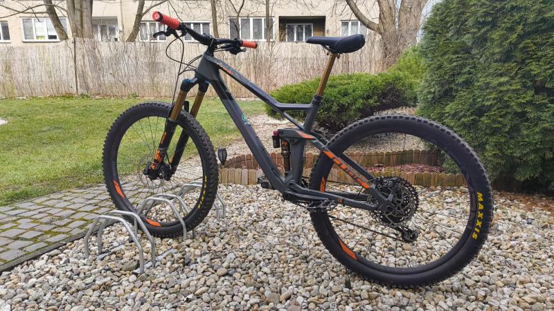 Cube Stereo 140 HPC TM 27.5 (M) 