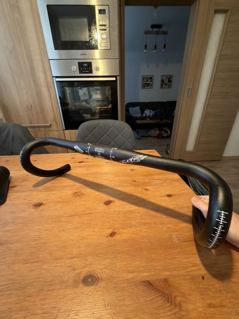 Cintre BH LITE compact