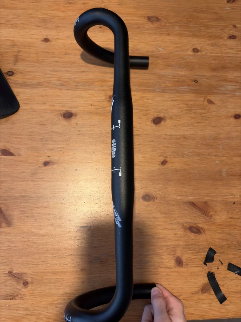 Cintre BH LITE compact