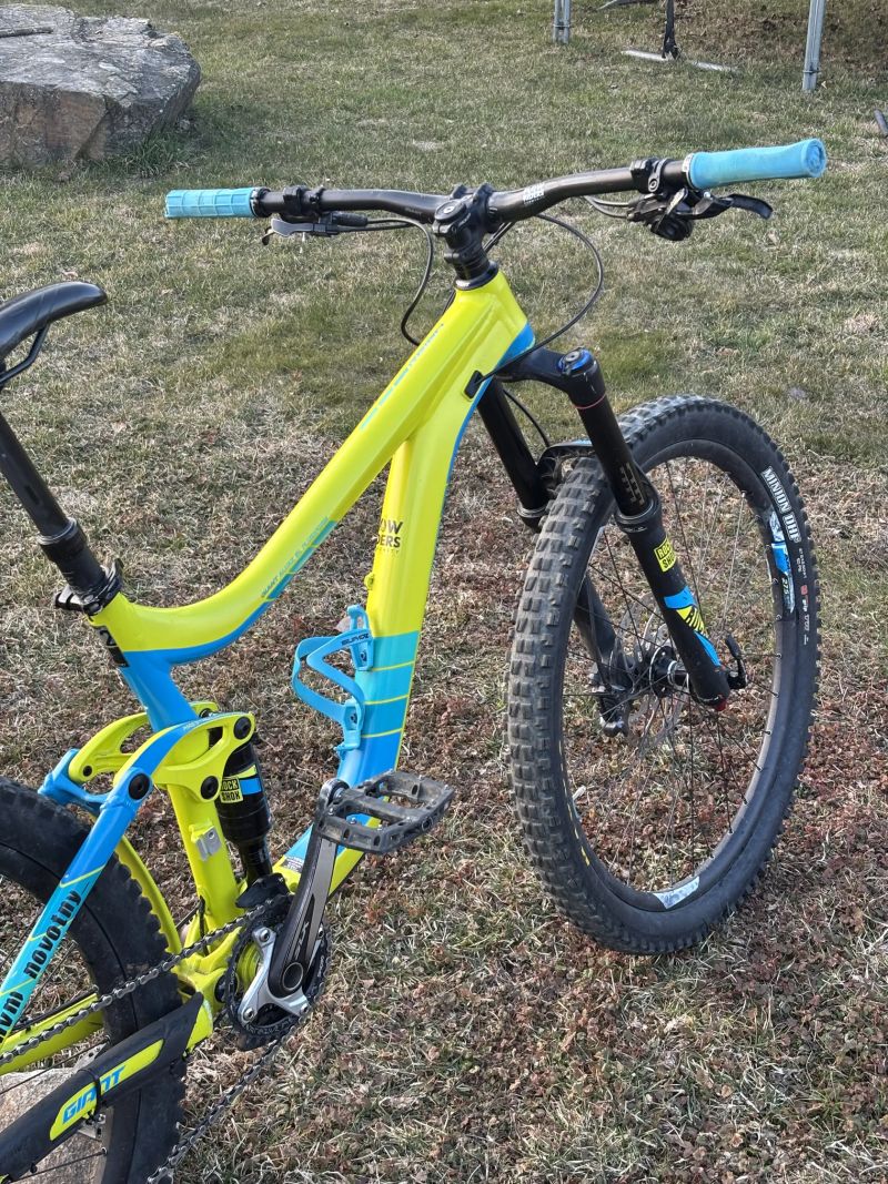 Giant Reign 27,5 2 LTD