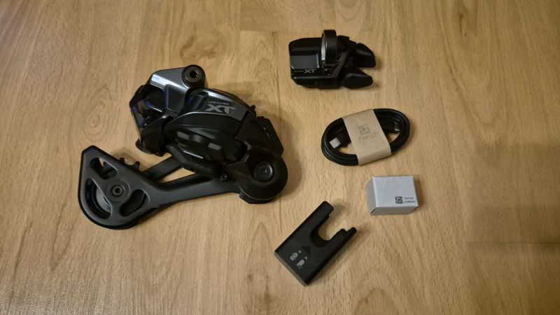 Shimano XT M-8250 Di2 1x12