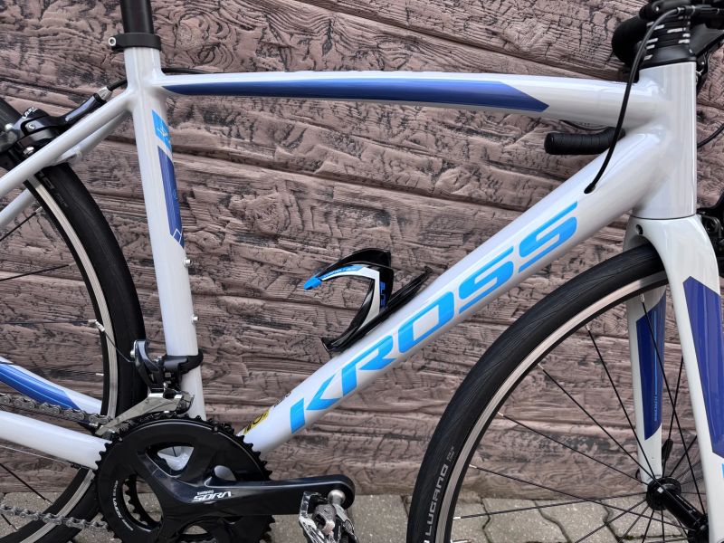 Kross Vento team edition