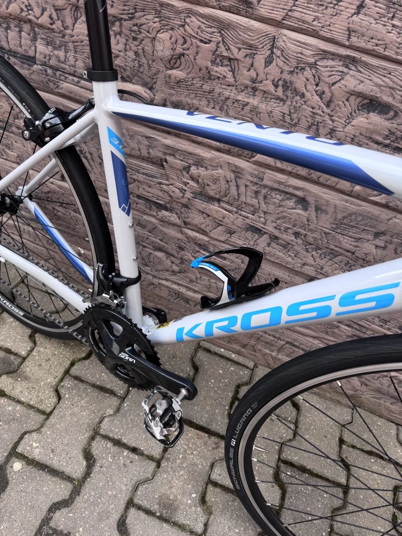 Kross Vento team edition