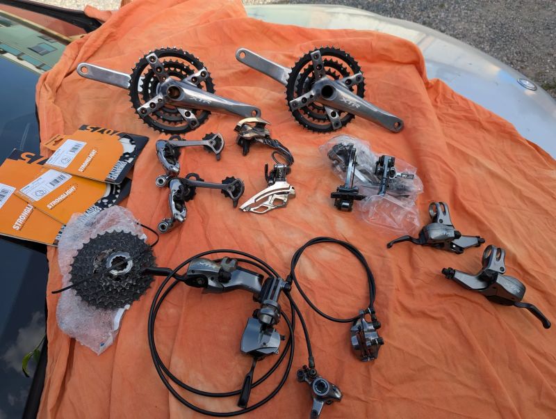 sada Shimano XTR M965 dualy 3x9 hydraulická