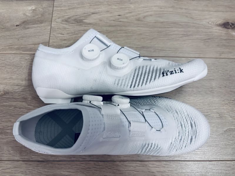 Silniční tretry Fizik Vega Carbon, vel. 42.5