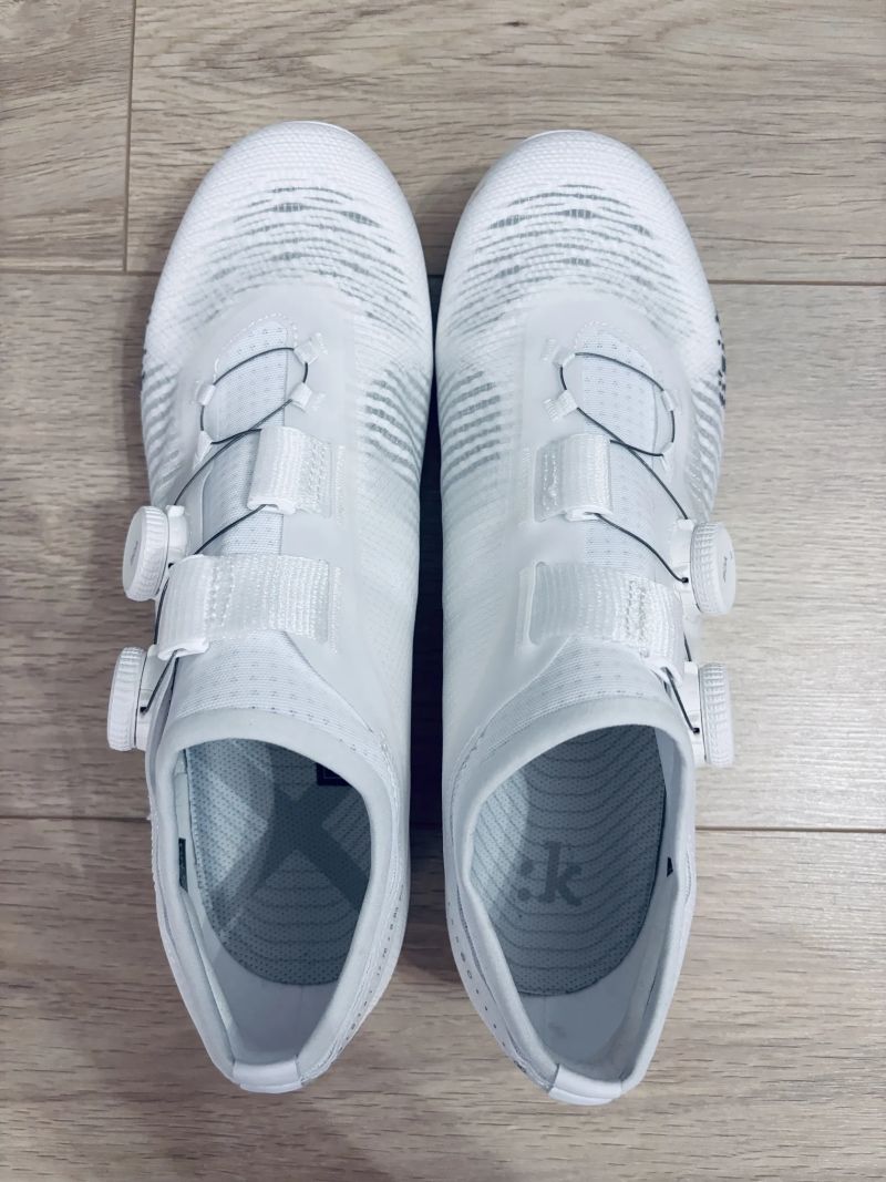 Silniční tretry Fizik Vega Carbon, vel. 42.5