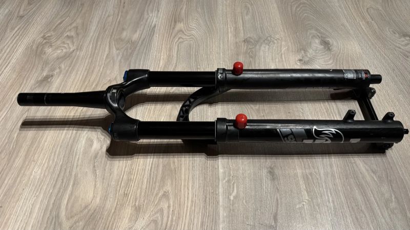 Fox 36 Performance elite, 140mm, Grip2