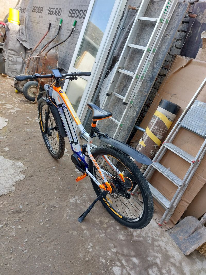 Crussis Fiona 8.5. S