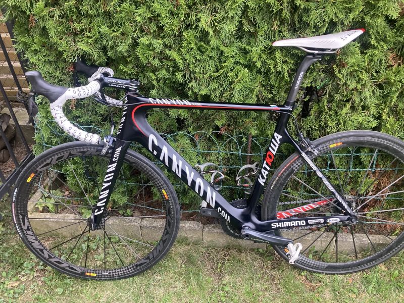 Canyon Aerosd Di2 Team Katusa
