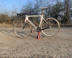 Kuota Kharma Race – Campagnolo Centaur