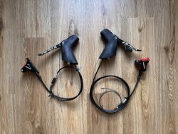 Páky a brzdové třmeny SRAM APEX