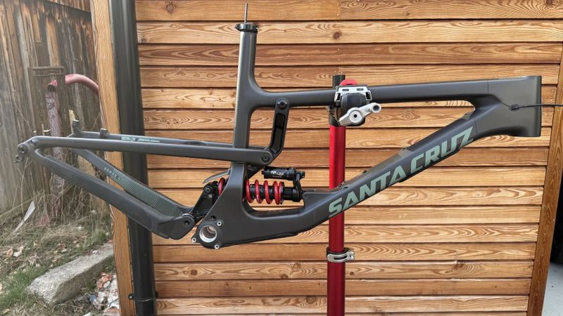 Santa Cruz Nomad XL