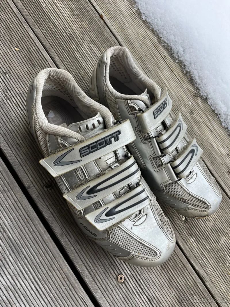 Silniční tretry Scott vel. 42 