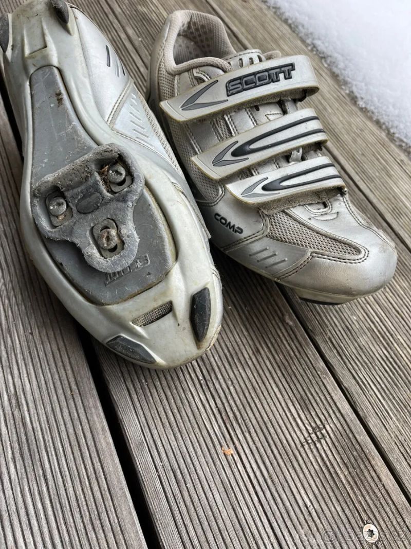 Silniční tretry Scott vel. 42 