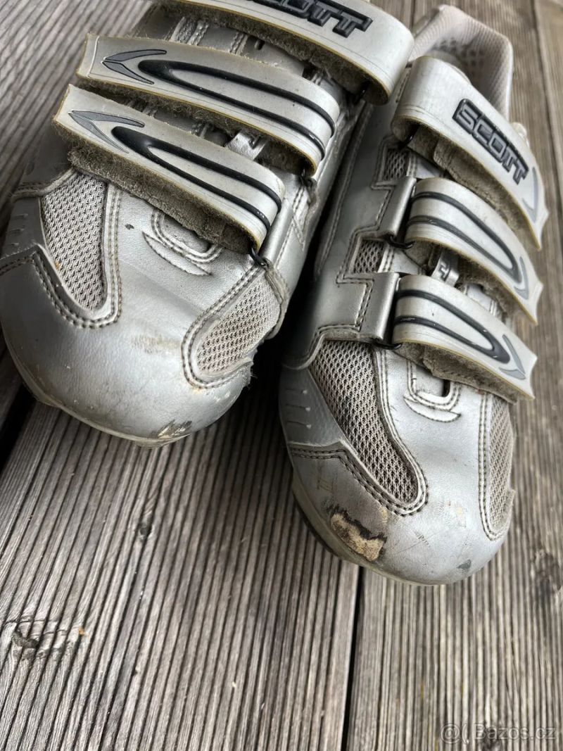 Silniční tretry Scott vel. 42 