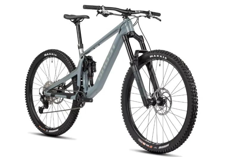 Ghost Riot AM CF Pro