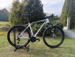 Specialized ROCKHOPPER