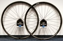 Prodám nová zapletená kola Reynolds TR 249 - Pův MOC 33.000,-