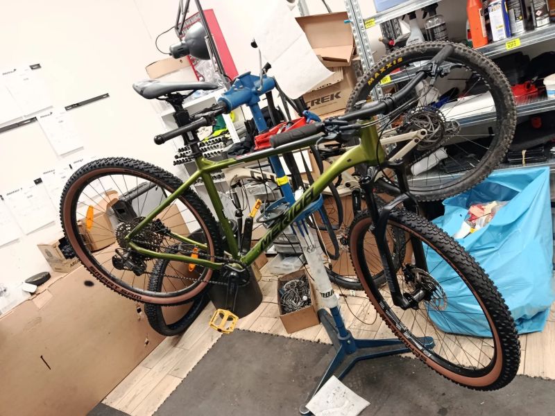 Merida Big Nine 400, záruka + lepší komponenty