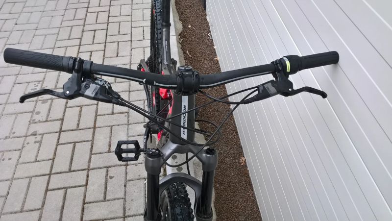 CELOODPRUŽENÉ HORSKÉ KOLO ROCKRIDER L