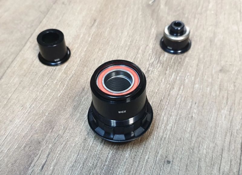 DT Swiss ořech DT370 3-Pawl XDR nebo MicroSpline – kompletní originální sada včetně koncovek