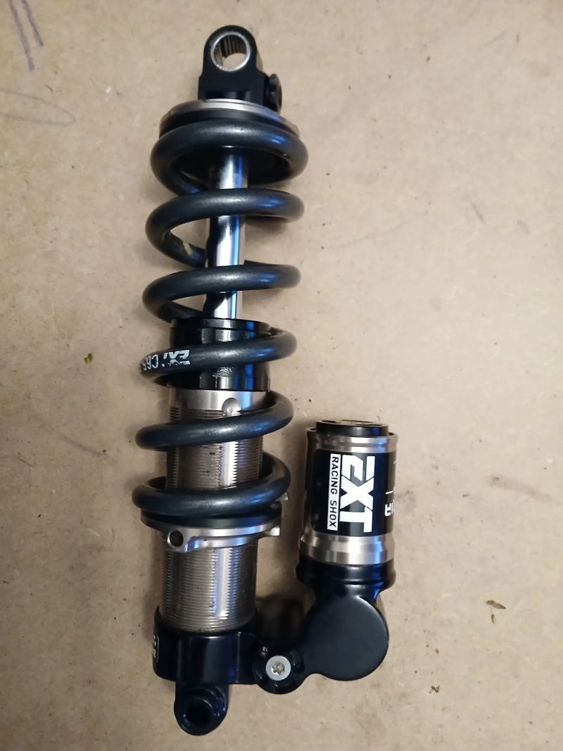 EXT Storia V3 + 500lbs pružina 