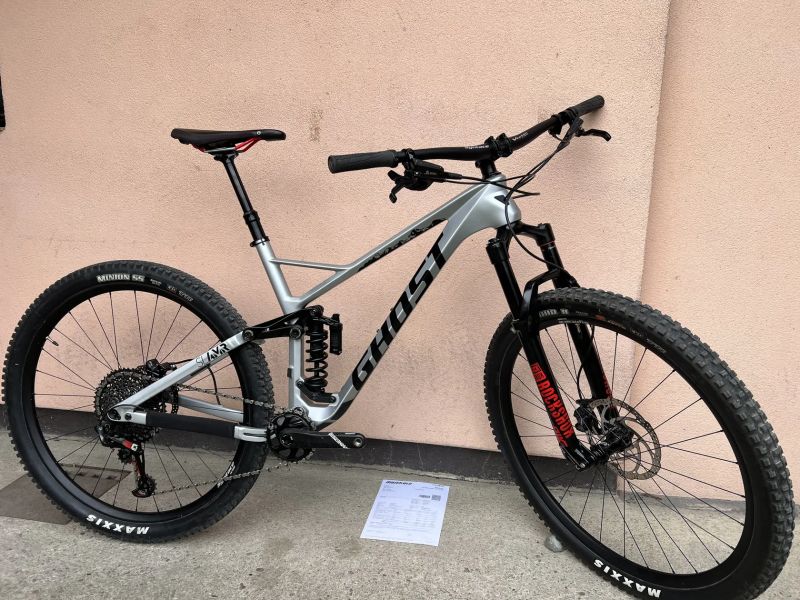 Zánovní Ghost Slamr 9.9 LC Carbon