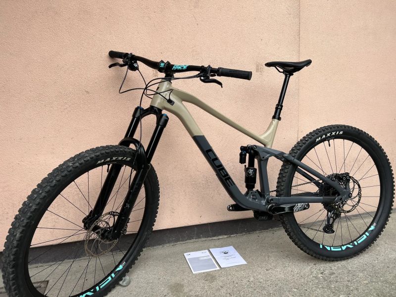 Enduro Cube Stereo 170 Race 29