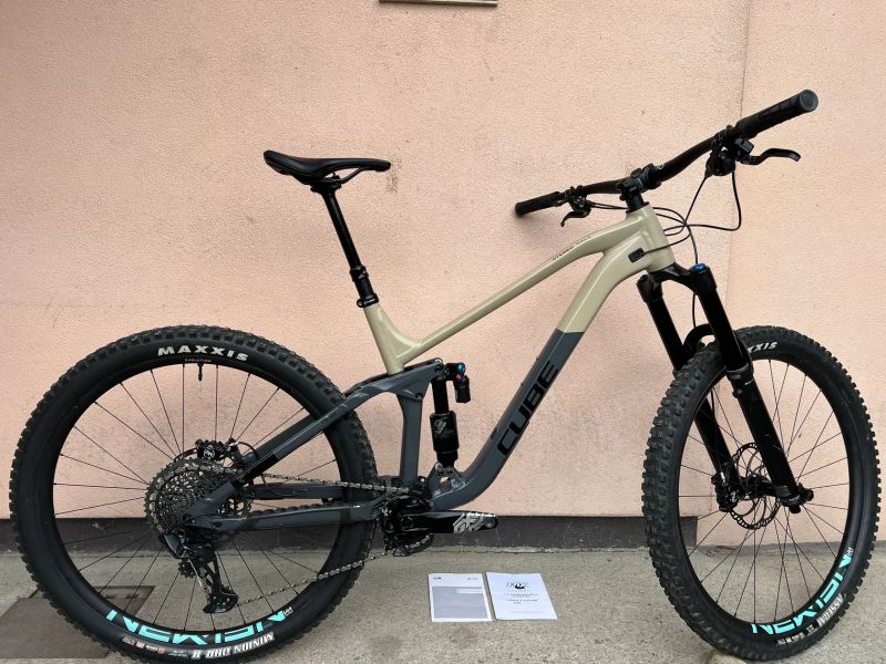 Enduro Cube Stereo 170 Race 29