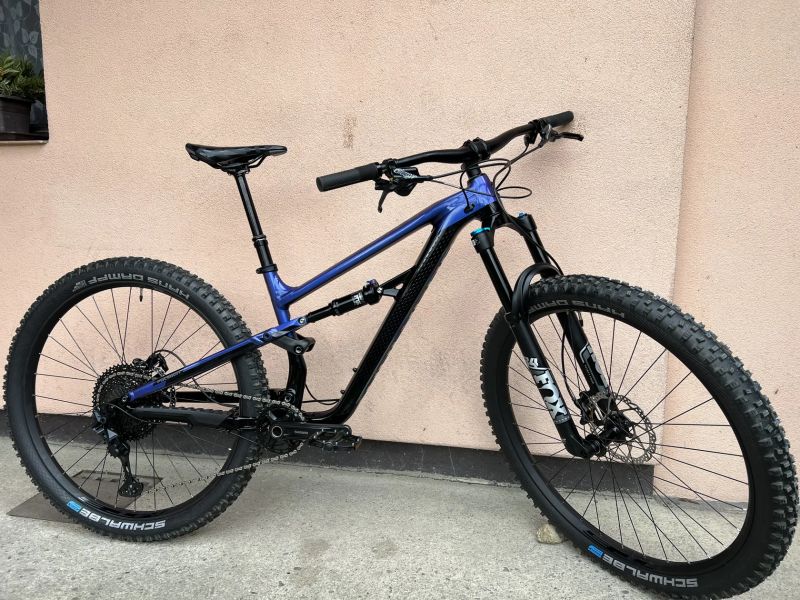 Téměř nový Polygon Siskiu T8 2025