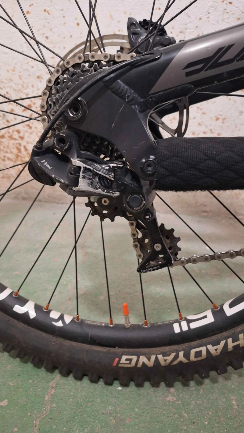 YT Industries Tues 2016