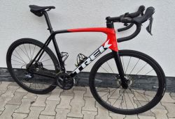 Trek Émonda SL 6 Disc Pro Black/Radioactive Red