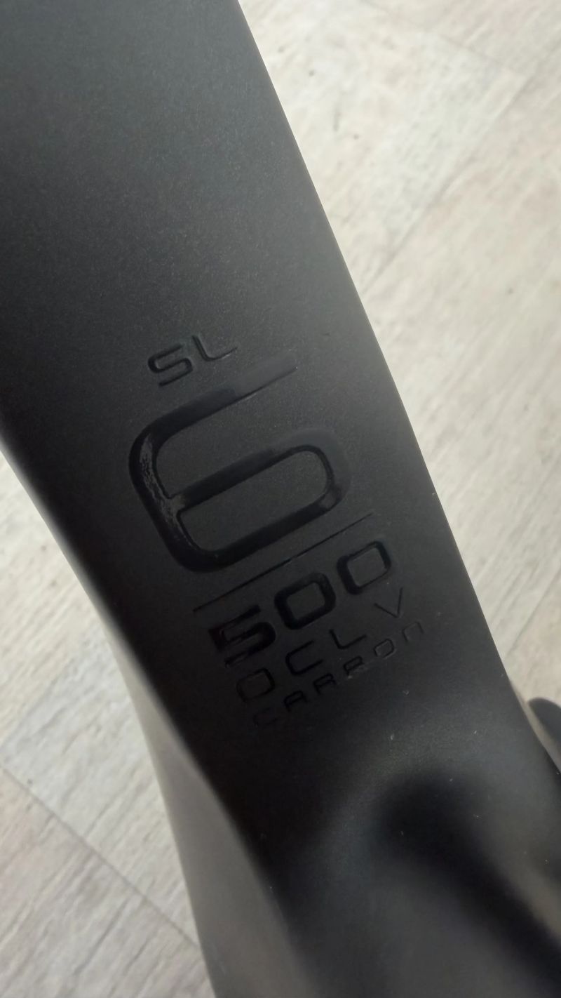 Trek Madone SL 6 56 cm + Aeolus RSL kokpit