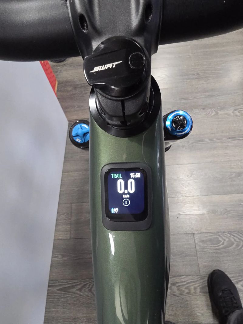 Specialized Turbo Levo 4 Expert 2025 – TOP STAV / 956 km / BEZ INVESTIC /