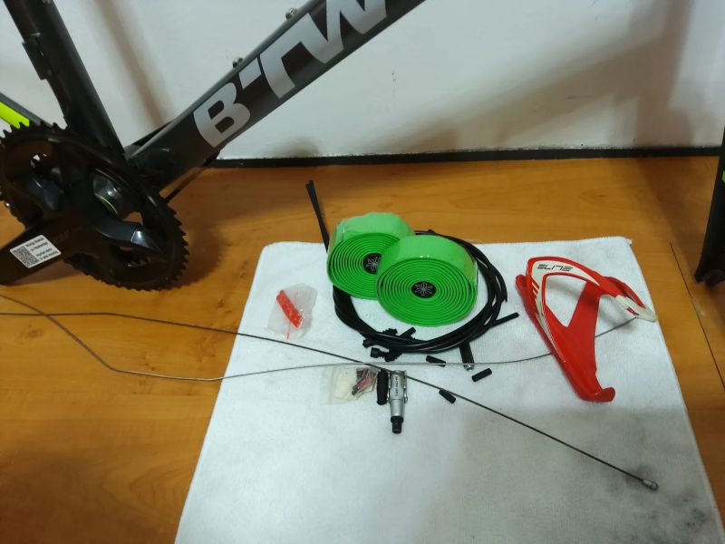 Rám pro ráfkové brzdy B-twin