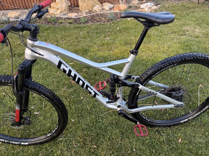 Ghost Ghost SLAMR 4.9