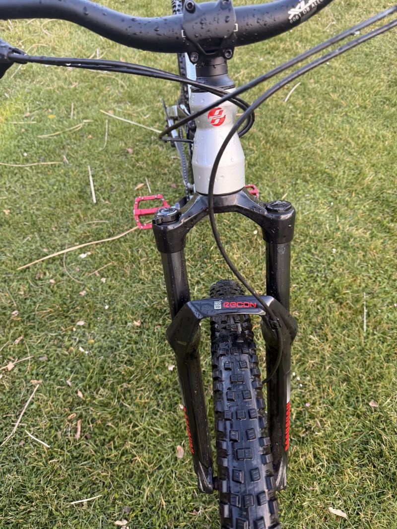 Ghost Ghost SLAMR 4.9