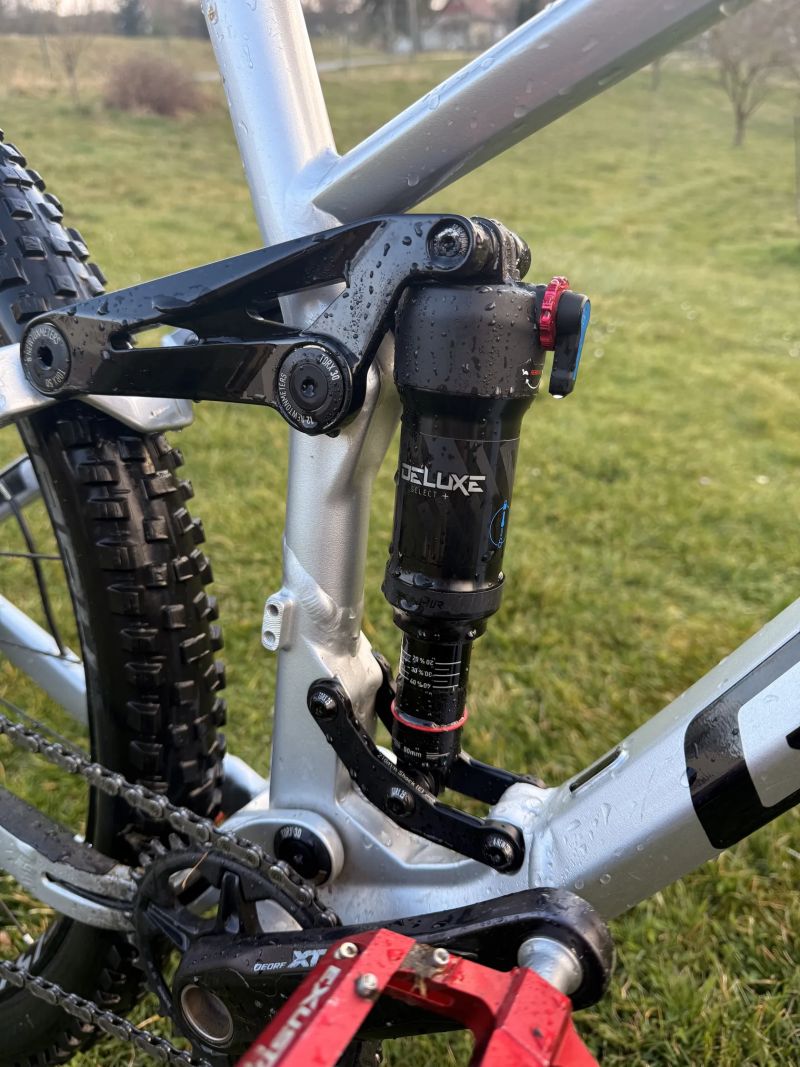 Ghost Ghost SLAMR 4.9