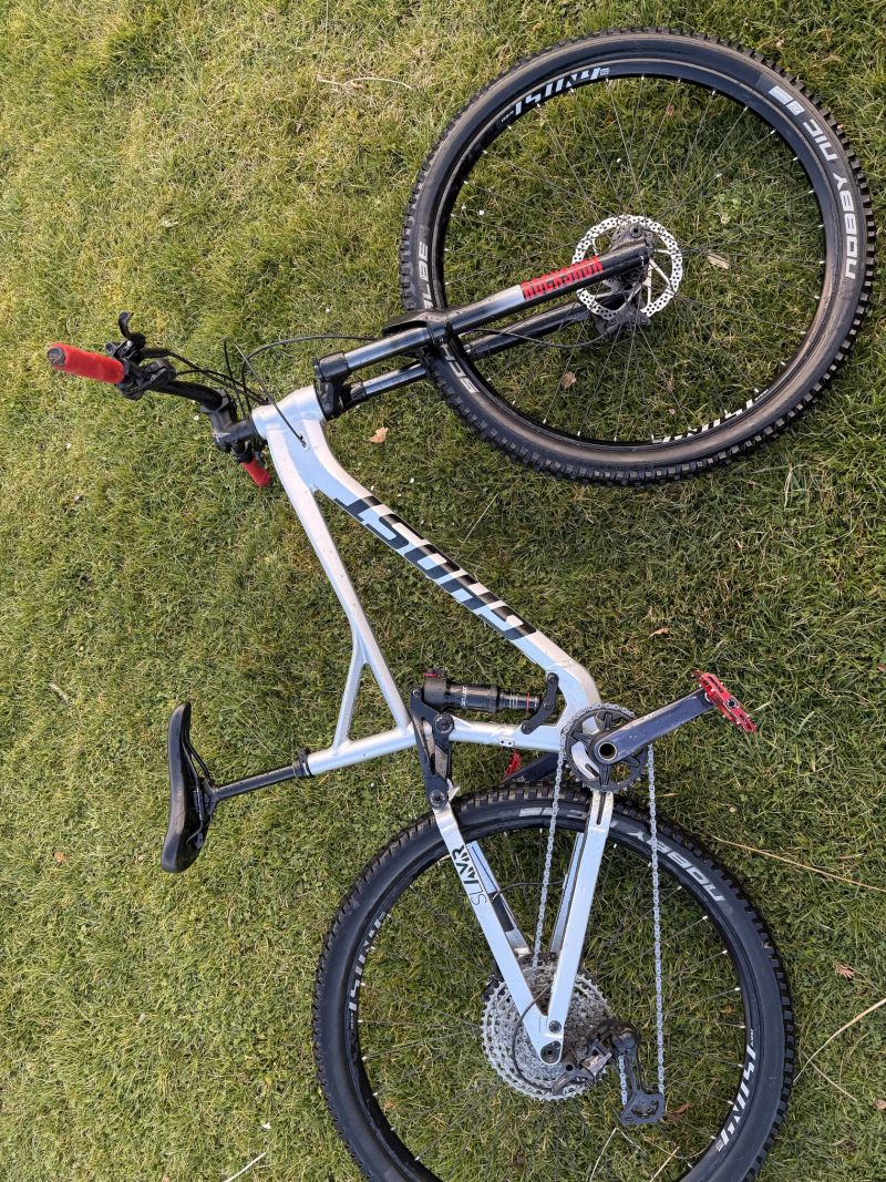 Ghost Ghost SLAMR 4.9