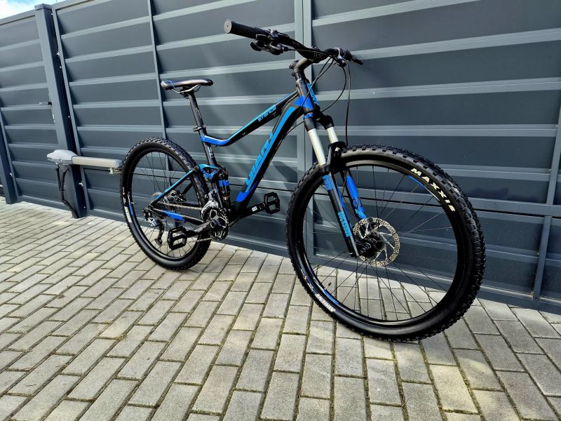 (69)Celoodpružené kolo Giant Air 27,5"