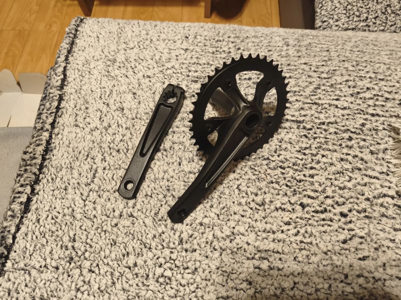 Střed, 2 páky, 40 zubů