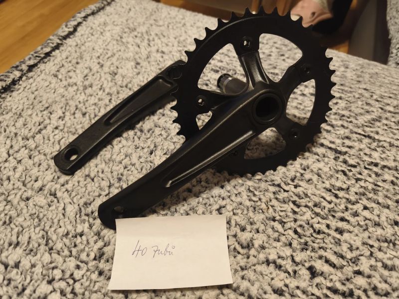 Střed, 2 páky, 40 zubů