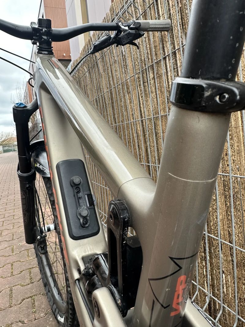 Santa Cruz Megatower, carbon reserve rafky, GX AXS